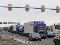 20161710 Sinds afsluiting Merwedebrug A27 drukker op Randweg N3 Dordrecht Tstolk