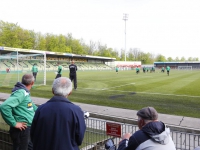 20170405 FC Dordrecht-fans steunen ploeg tijdens belangrijke week Krommedijk Dordrecht Tstolk