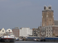 20172703 Authentiek pakhuis uit 1640 in de Steigers Korte Kalkhaven Dordrecht Tstolk