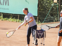 Kiki Bertens geeft tennisclinic bij jubilerend CC Schenkeldijk Dordrecht