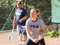 Kiki Bertens geeft tennisclinic bij jubilerend CC Schenkeldijk Dordrecht