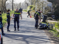 Tiener ernstig gewond na eenzijdig ongeluk met scooter Oudendijk Dordrecht¸