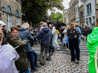 Kunstproject Tjalk door de stad getrokken Dordrecht