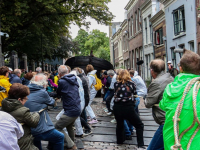 Kunstproject Tjalk door de stad getrokken Dordrecht