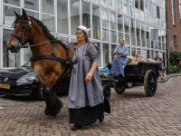 Met paard en wagen twee duizend kio vervoeren naar molen Kyck over den Dyck Noordendijk Dordrecht