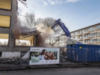 Tweede portiekflat bijna gesloopt Van Kinsbergenstraat Dordrecht