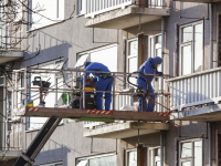 Tweede portiekflat bijna gesloopt Van Kinsbergenstraat Dordrecht