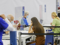 Tweede vaccinatielocatie Oranje Wit hal gestart Dordrecht