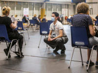 Tweede vaccinatielocatie Oranje Wit hal gestart Dordrecht