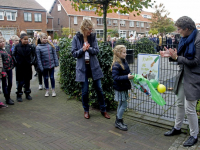 20171011-Onthulling-verkeersborden-bij-de-Julianaschool-Zwijndrecht-Tstolk