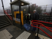 20161511 Kaartjesautomaat vernield met vuurwerk Station Zuid Dordrecht Tstolk 003