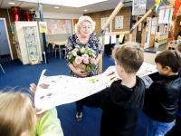 Juf Liesbeth Ruben 40 jaar in onderwijs De Meridiaan Dordrecht