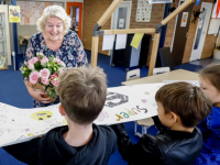 Juf Liesbeth Ruben 40 jaar in onderwijs De Meridiaan Dordrecht