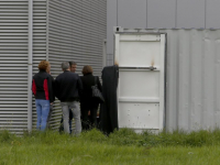 20170509 Grondstoffen gevonden in container Jade Kil III Dordrecht Tstolk 004