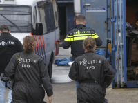 Inval bij bedrijf Touwslagerstraat Ridderkerk