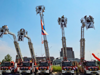 07062023-Vijf-nieuwe-ladderwagens-voor-brandweer-in-regio-Dordrecht-Stolkfotografie-002