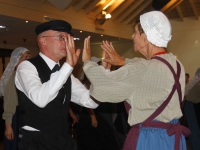 20153110-Volksdansen-in-gebouw-SSF-Dordrecht-Tstolk-001