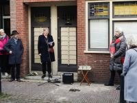 Twaalf nieuwe stolpersteine gelegd in Dordrecht