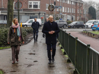 Gedeputeerde Anne Koning maakt wandeling samen met wethouder Rik vd Linden langs de Spoorzone Dordrecht