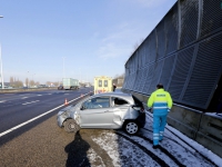 20153001-Vrouw-licht-gewond-bij-ongeluk-A16-Dordrecht-Tstolk_resize