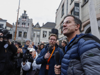 Rutte en Sophie trappen VVD-campagne af in Dordrecht