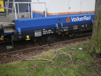 20171812-Wagon-van-Volkerrails-uit-rails-gekomen-Dokweg-Dordrecht-Tstolk-003
