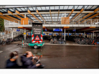 12022026-Reizigers-gewaarschuwd-voor-fietsendieven-bij-station-Dordrecht-Stolkfotografie-001