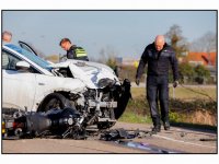 02032026-Motorrijder-zwaargewond-bij-botsing-met-auto-op-Ringdijk-in-Zwijndrecht-Stolkfotografie-009
