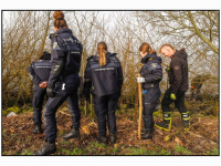 09032026-Groot-politie-onderzoek-naar-de-vermiste-marijke-en-Joran-gaan-door-in-Dordtsche-Kil-in-Dordrecht-002