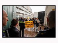 05042024-Kleine-demonstatie-tegen-derdelanders-in-Dordrecht-Stolkfotografie-001