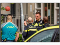 09042026-Kindje-van-twee-jaar-gevallen-van-derde-verdieping-flatwoning-Aalscholverstraat-Dordrecht-Stolkfotografie-002