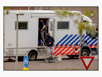 15042025-De-Inlichtingen-en-Opsporingsdienst-van-de-Inspectie-Leefomgeving-en-Transport-doen-inval-bij-Chemours-Dordrecht-Stolkfotografie-009