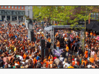26042025-Koningsdag-met-optreden-van-Nielson-en-Douwe-Bob-Statenplein-Dordrecht-Stolkfotografie-002
