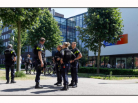 16052025-Waterpistool-veroorzaakt-commotie-Insula-College-op-Leerpark-in-Dordrecht-Stolkfotografie-002