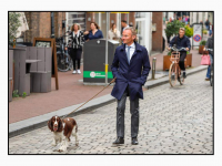06062025-Burgemeester-Nanning-mol-en-Hondje-Finn-ontdekken-de-binnenstad-van-Dordrecht-Stolkfotografie-001
