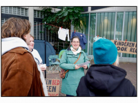03102025-Dolle-Mina-voert-actie-tegen-tekort-aan-vrouwenopvang-Dordrecht-Stolkfotografie-001
