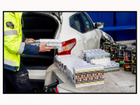 24102025-Auto-klapt-op-vangrail-bij-tol-Kiltunnel-Dordrecht-Stolkfotografie-003