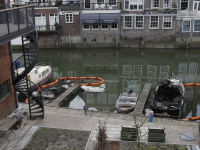 Plezierboten niks meer van over Wijnhaven Dordrecht