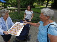 20171506 Beschuit met muisjes in Park Merwestein Dordrecht Tstolk 001