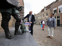 ludieke actie bij herdenking Vrije Statenvergadering Dordrecht