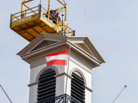 Windvaan terug op Stadhuis Dordrecht