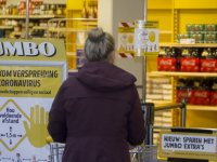Hou voldoende afstand Jumbo Sterrenburg Coronavirus Dordrecht