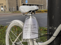 Witte fiets herinnert aan dodelijke aanrijding op Oranjelaan