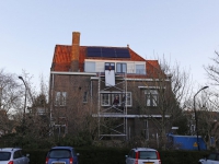20170501 Negen zonnepanelen van dak gehaald Singel Dordrecht Tstolk 001