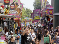 Laatste Zomerkermis op de Spuiboulevard in Dordrecht