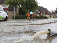 20152708-Waterleiding-gesprongen-aan-de-Moermond-Zwijndrecht-Tstolk-001